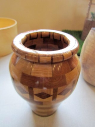 Ken Akrill's winning segment vase